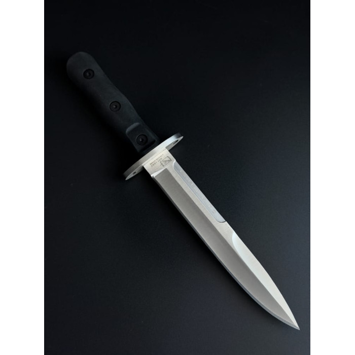 Outdoor нож KN1202 сталь D2 с чехлом и подвесом