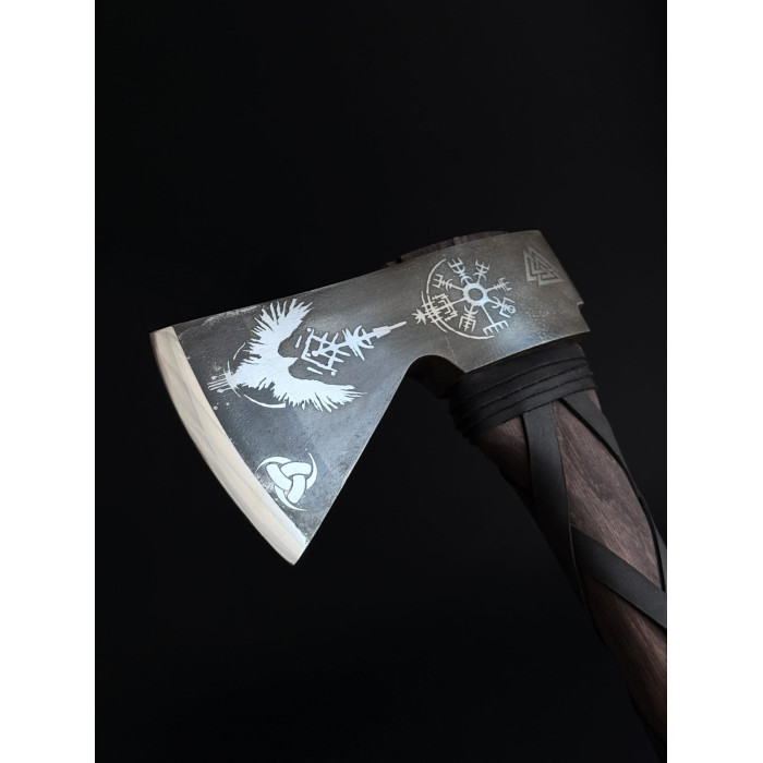 Топор ручной работы кованый "Ворон 2" Gorillas BBQ TR72