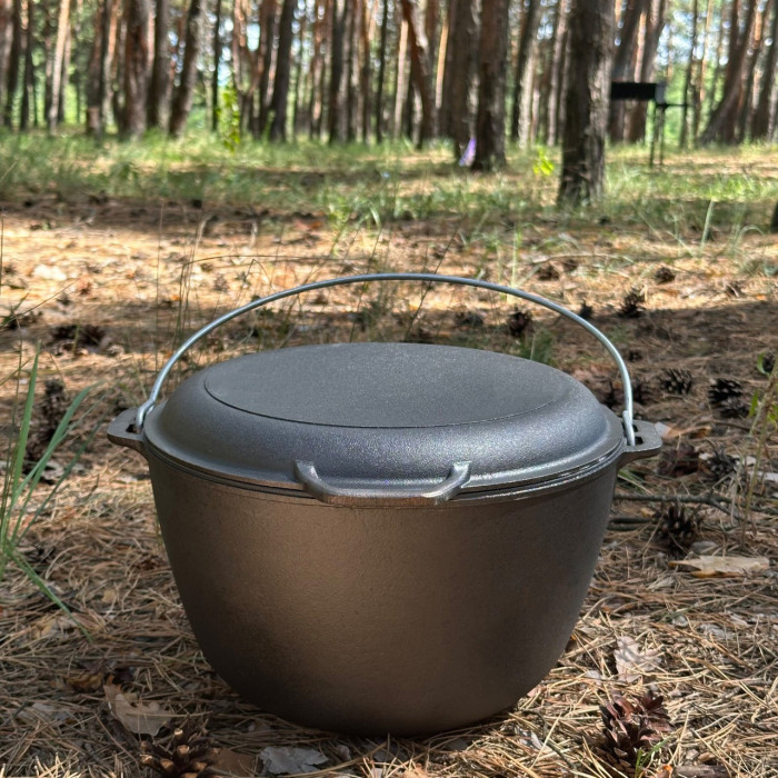 Казан туристический KZ1 чугунный с крышкой-сковородой 8 л