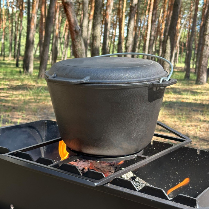 Казан туристический KZ1 чугунный с крышкой-сковородой 8 л