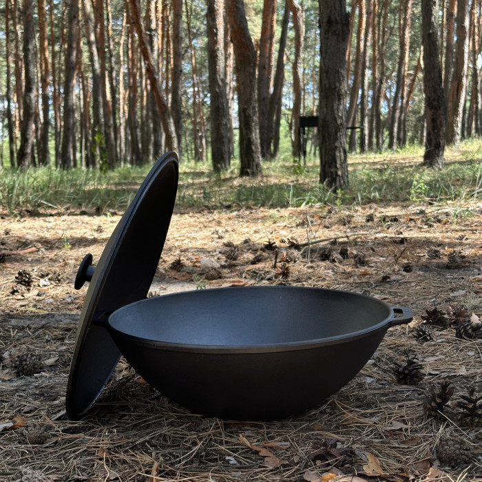 Сковорода KZ8 чугунная с крышкой 8 л