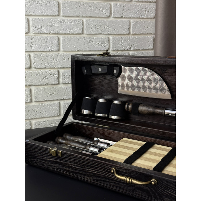 Набор для шашлыка в деревянном кейсе Gorillas BBQ BS97