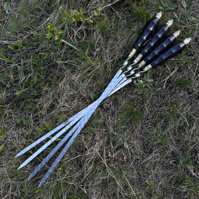 Шампура ручной работы с деревянной ручкой Медведь 4 шт. Gorillas BBQ SKK57