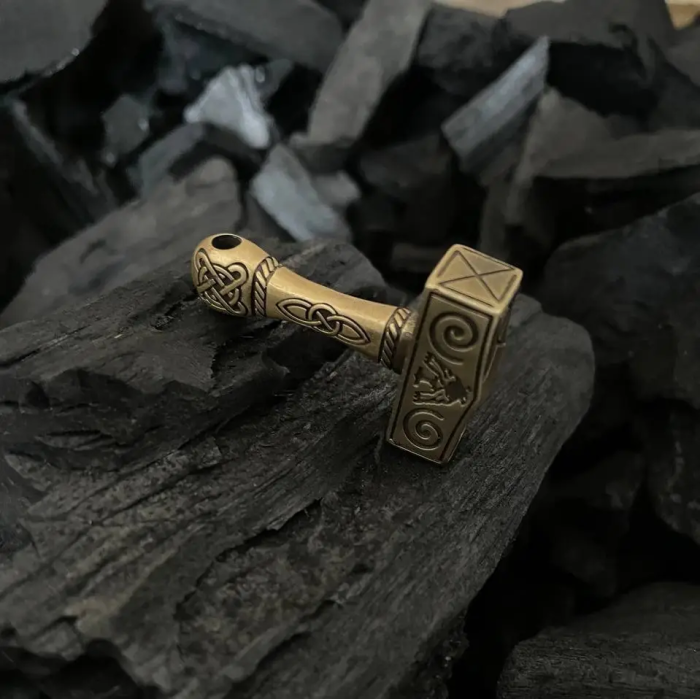 Подвеска молот ЗЕВС из латуни Gorillas Accessories GR6