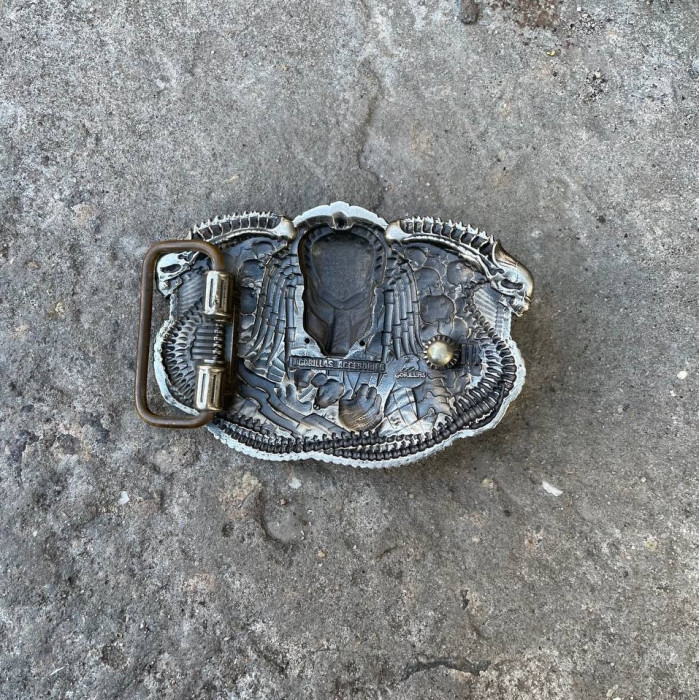 Пряжка Хищник LUX на мужской ремень Gorillas Accessories Нейзельбер