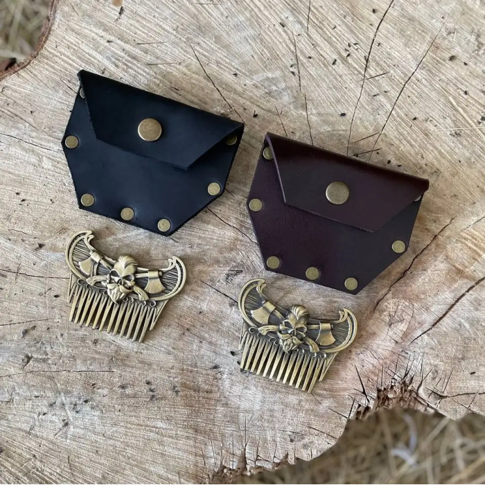 Кожаный чехол на расческу для бороды Gorillas Accessories GR4