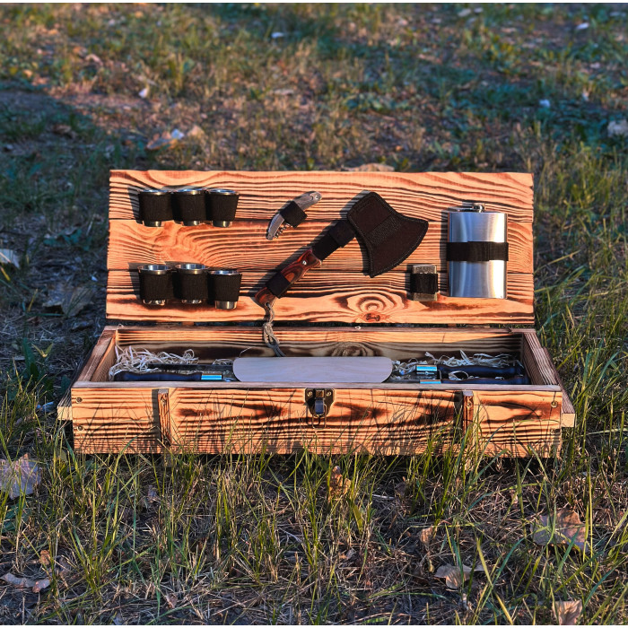 Набор для пикника с шампурами в деревянной коробке Витязь BS79 Gorillas BBQ