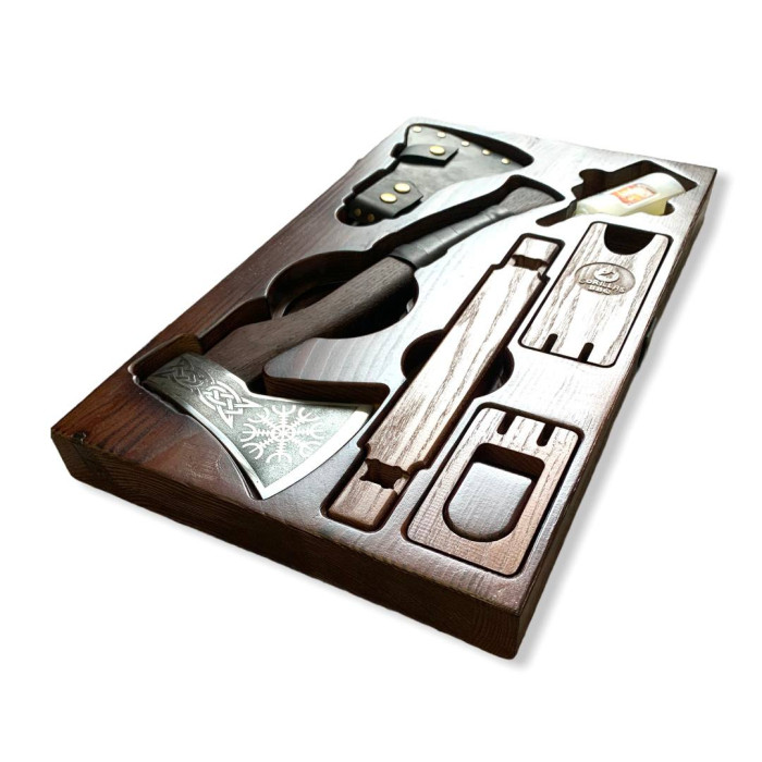 Топор Скиф в подарочной коробке Gorillas BBQ ручная работа TR43