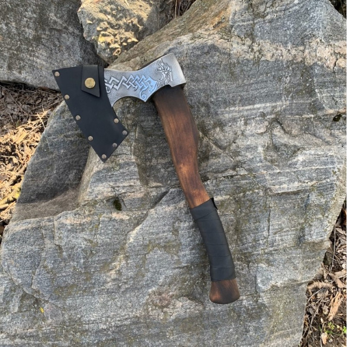 Топор Викинг Gorillas BBQ в подарочной коробке TR42