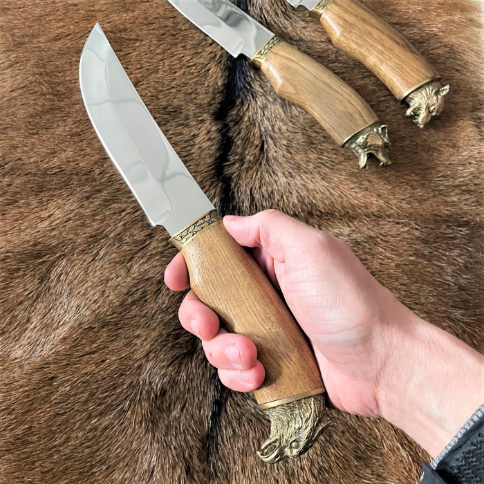 Комплект шампуров в деревянном кейсе Архар BS80