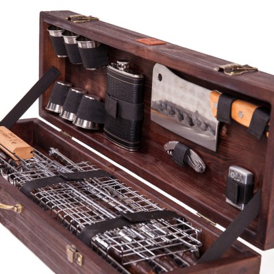 A set of skewers LEOPARD in a wooden case