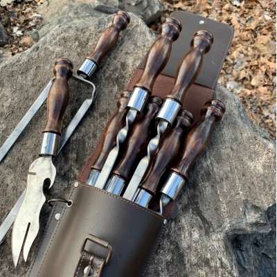 Skewers set QUIVER HUNTING in a leather case
