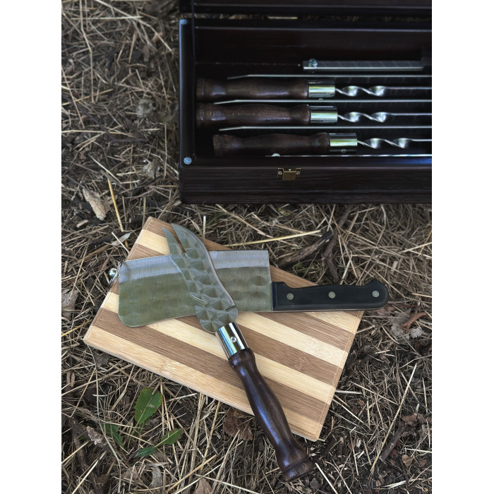 Набор для шашлыка в деревянном кейсе Тигр BS19